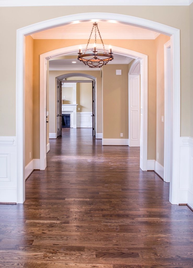 Hardwood flooring running through the hallway of a Sevierville home
